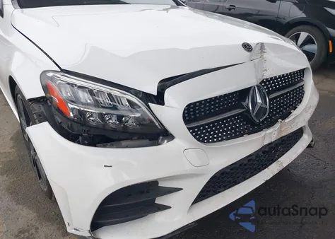 2019 Mercedes-Benz C 300 из США, поврежденный, VIN 55SWF8DB6KU303726